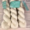 Pure single: fil de laine mérinos extrafin superwash coloris naturel