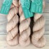 Fil de laine mérinos et soie coloris sable