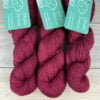 Fil de laine mérinos et soie coloris grenadine
