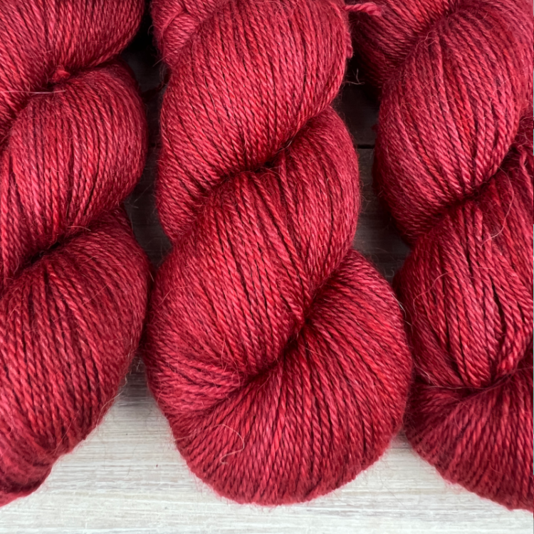 Caresse: fil de laine bébé alpaga soie et cachemire coloris coquelicot