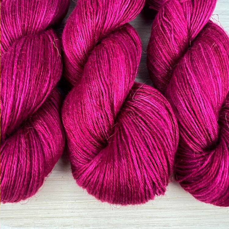 Estivale : fil végétal viscose de bambou et lin coloris pivoine