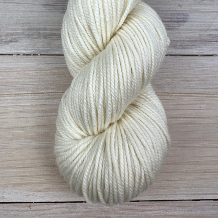 Pure DK : fil de laine mérinos extrafin superwash coloris naturel