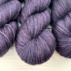 Yack : fil de laine mérinos, yack et nylon coloris aubergine