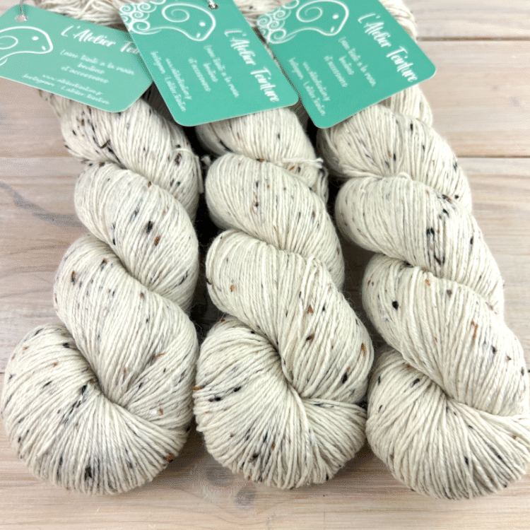 Tweed : fil de laine mérinos nylon et nep