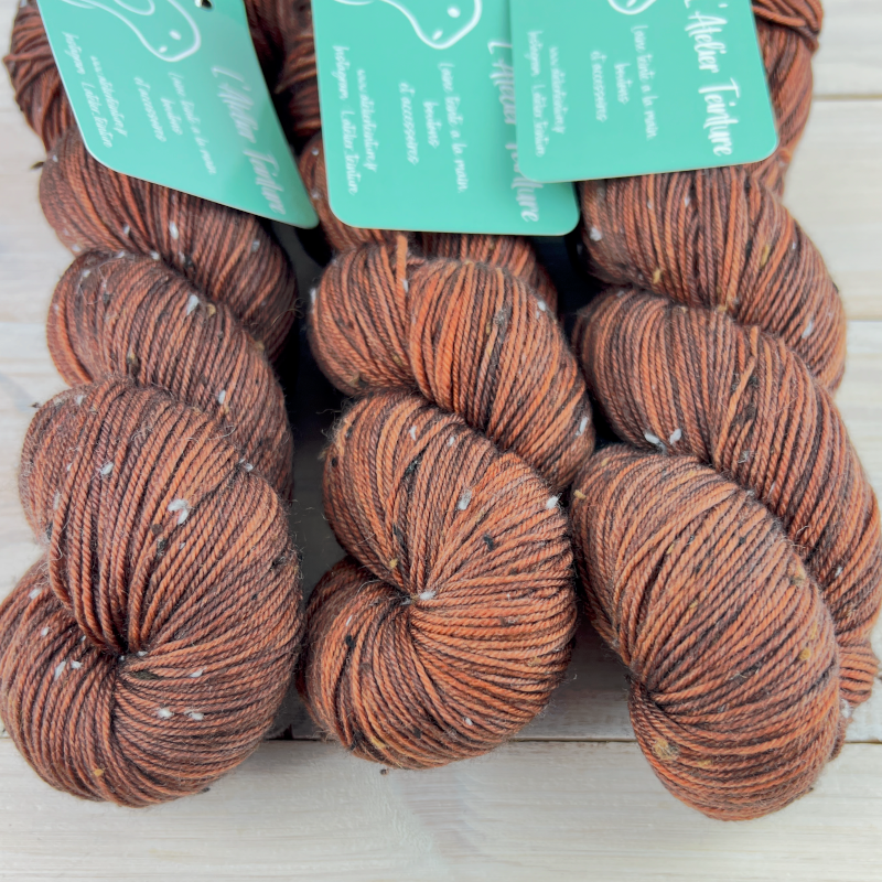 Tweed : fil de laine mérinos nylon et nep